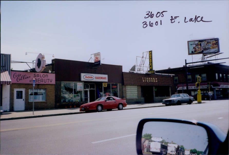 🕰️ Take a drive down Lake Street, 25 years ago