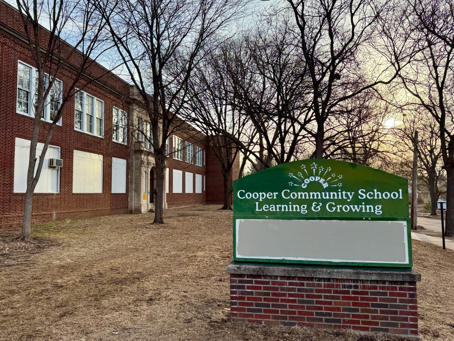 📚 MPS eyeing vacant Cooper School for new home of Anishinabe Academy